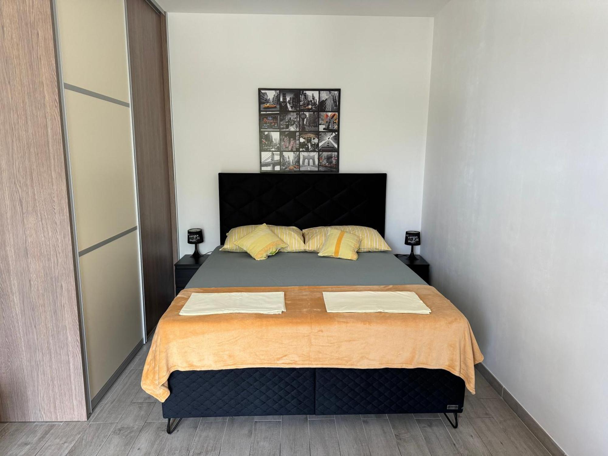 Oki Apartment 格拉达茨 外观 照片