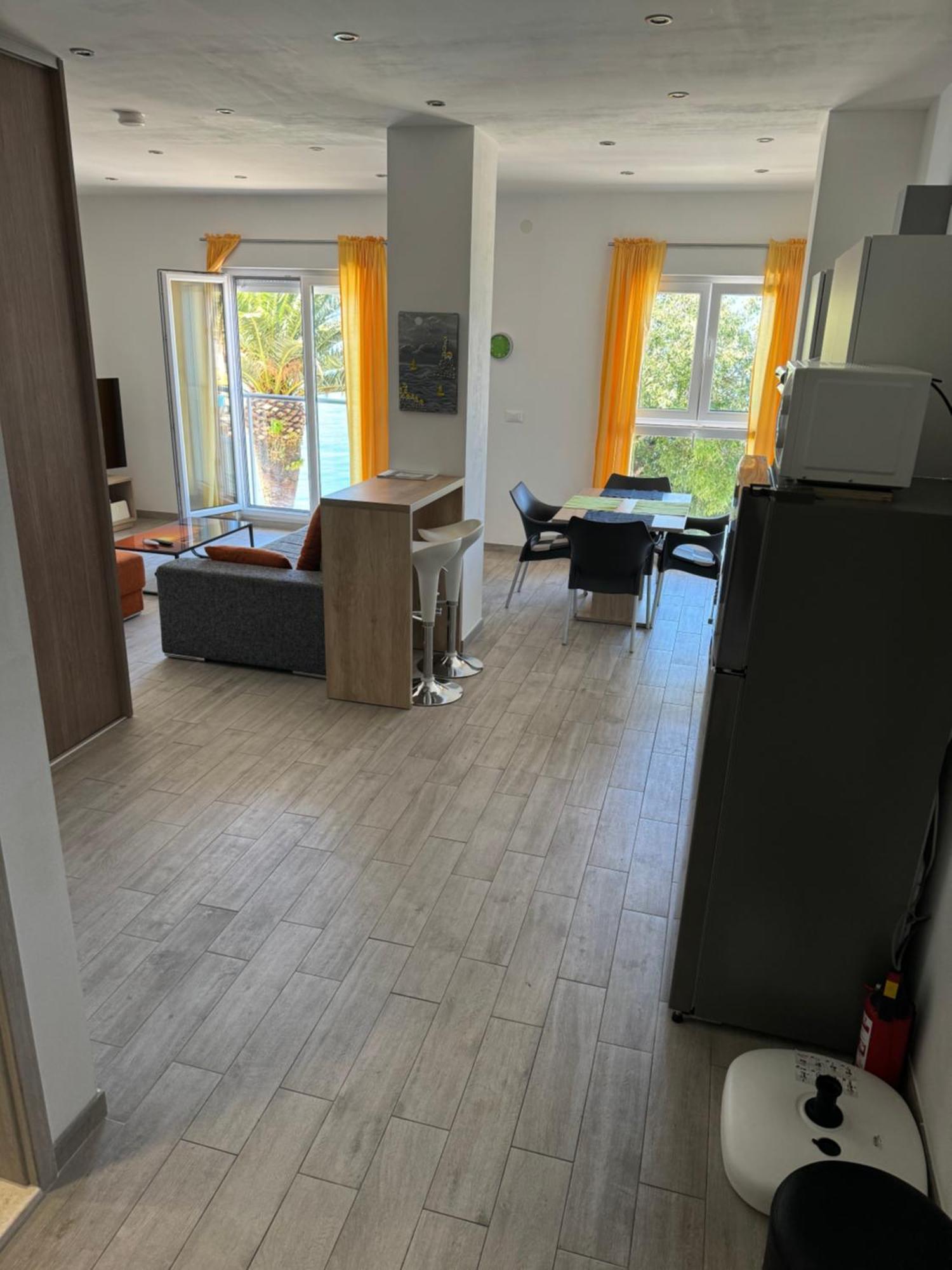 Oki Apartment 格拉达茨 外观 照片